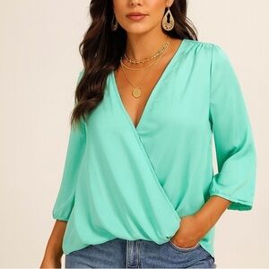 NWT Gibson chiffon faux wrap top โค๏ธ